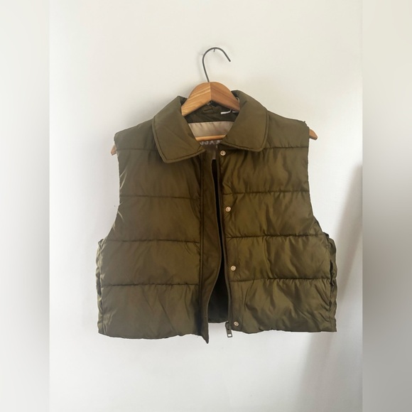 JJXX | cropped olive vest | size medium - Picture 2 of 6